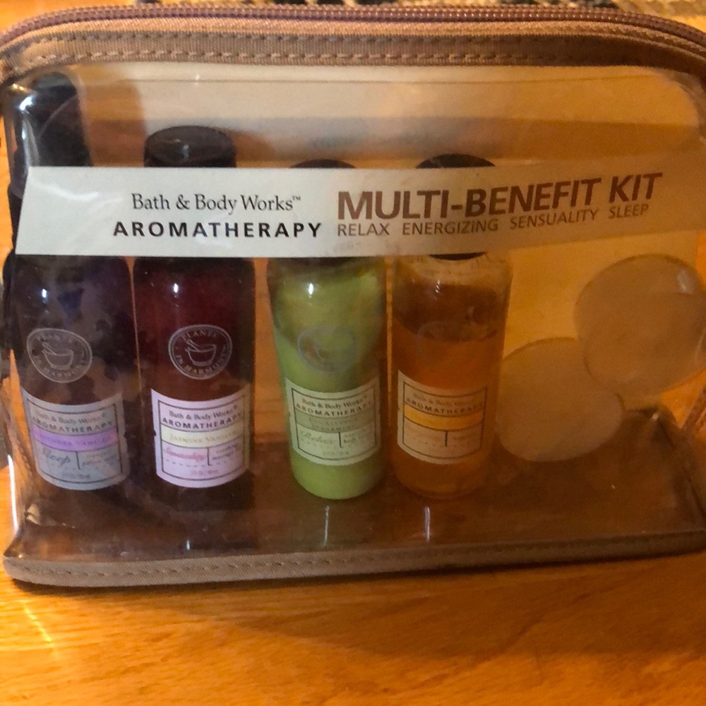 Bath & Body Works Aromatherapy Kit